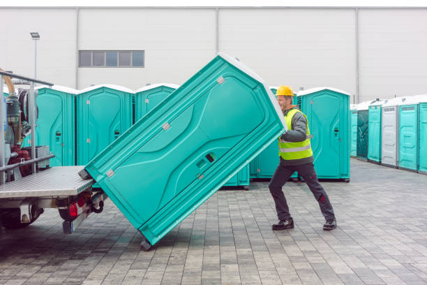 Best Best portable toilet rental  in Tuskegee, AL